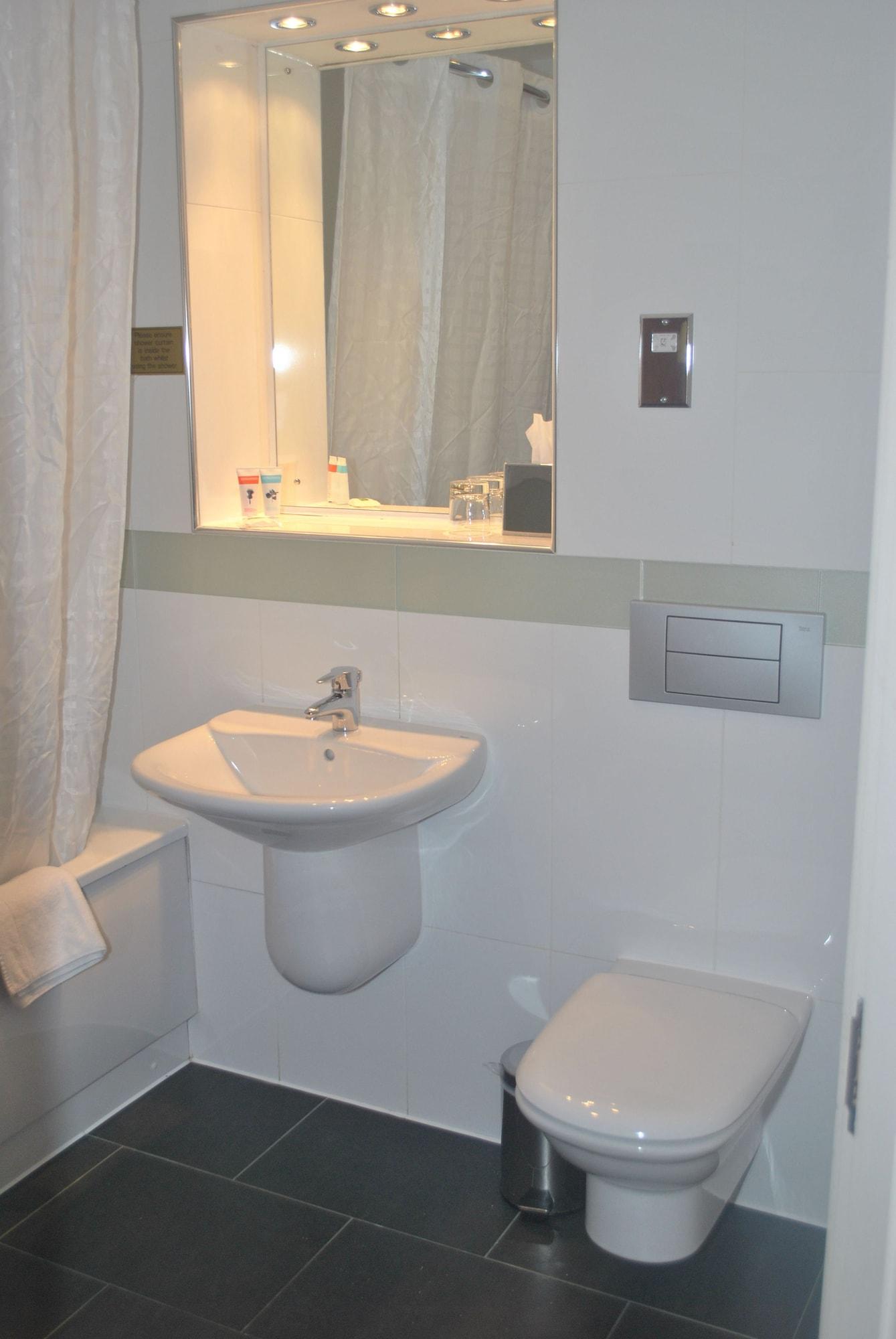 Hotel Legacy Preston International 3*
